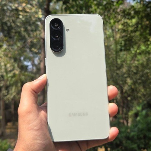 Samsung Galaxy A56 Mobile – 6GB RAM, Sharp Display, 50MP Camera, Long-Lasting Battery